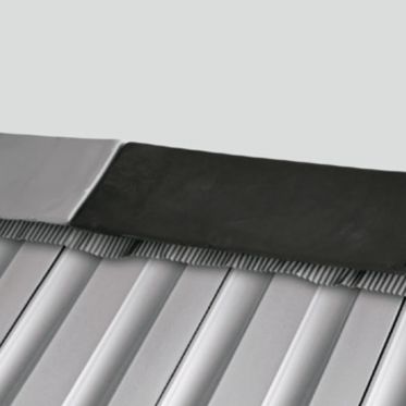 faitiere-angulaire-45-ardoise-klinker-2